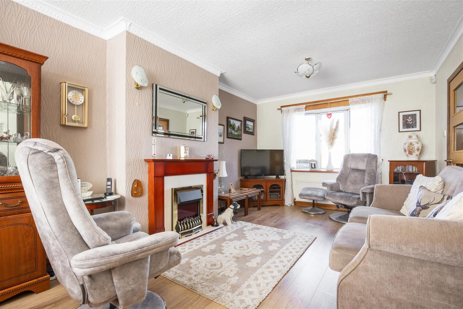 123 Headwell Avenue, Dunfermline, KY12 0JR Law Solicitors & Estate Agents