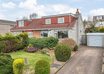 17 Foresters Lea Crescent, Dunfermline, KY12 7TE