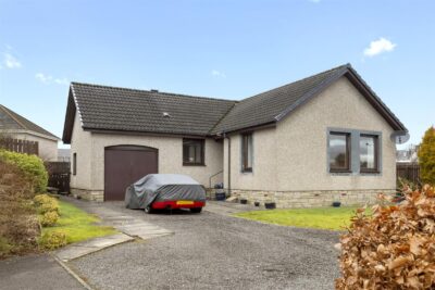 26 Auld Mart Road, Milnathort
