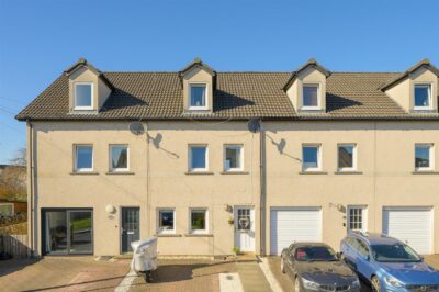 39 Sandport, Kinross