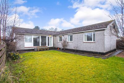 23 Whinfield Drive, Kinross