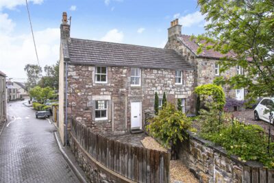 8 School Wynd, Kinross