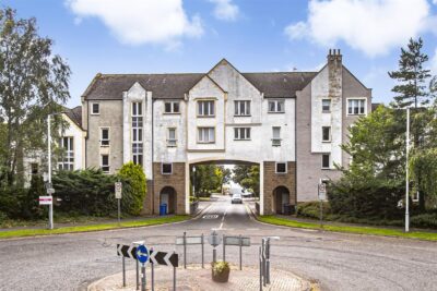 35 Harbour Place, Dalgety Bay, KY11 9GD