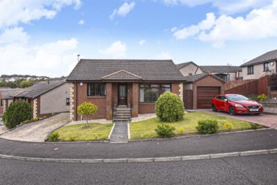 27 Curling Knowe, Crossgates, KY4 8AX