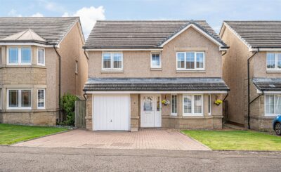 6 Bennachie Way, Dunfermline, KY11 8JA