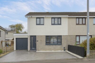 38 Watson Place, Dunfermline, KY12 0DR