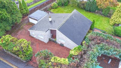 60 Muirs, Kinross