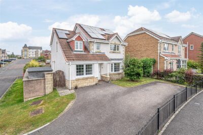 39 Petrel Way, Dunfermline, KY11 8GY
