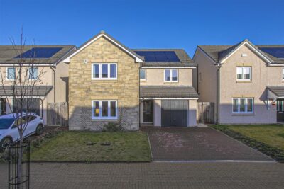 58 Macquarrie Crescent, Dunfermline